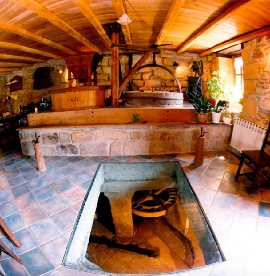 Agroturismo Iberreko Errota Muxika Bagian luar foto