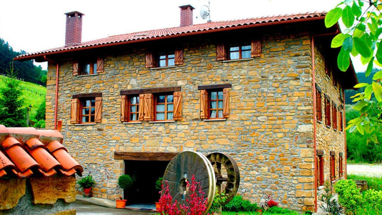 Agroturismo Iberreko Errota Muxika Bagian luar foto